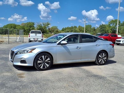 2022 Nissan Altima 2.5 SV