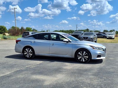 2022 Nissan Altima 2.5 SV