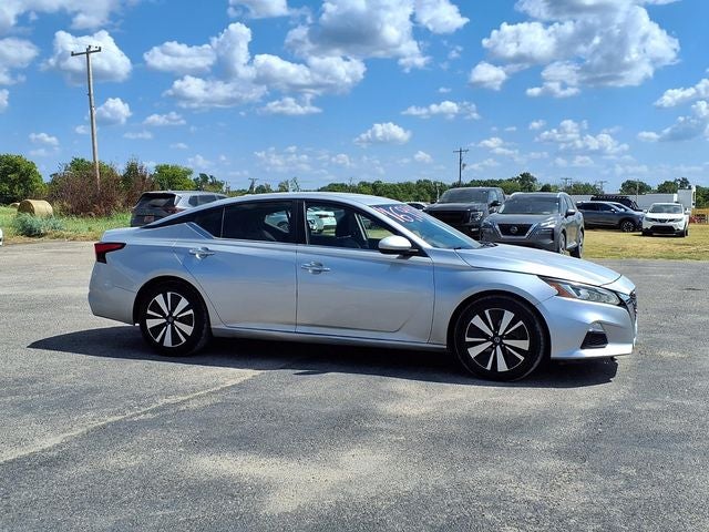 2022 Nissan Altima 2.5 SV