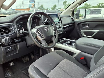 2024 Nissan Titan SV