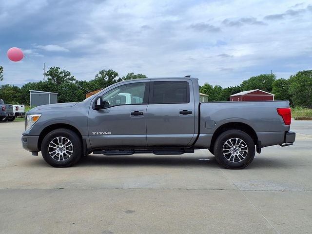 2024 Nissan Titan SV