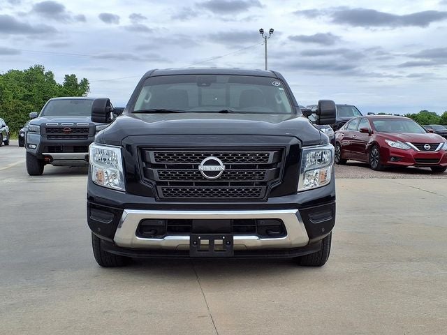 2024 Nissan Titan SV