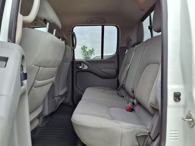 2021 Nissan Frontier SV