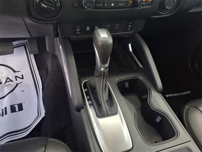 2024 Nissan Frontier SL