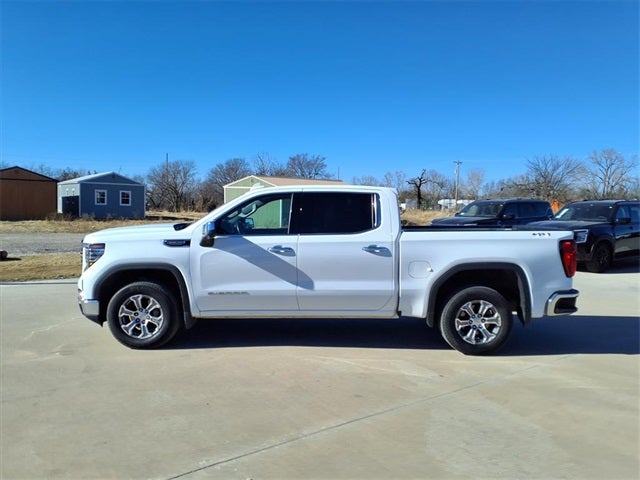 2025 GMC Sierra 1500 SLT