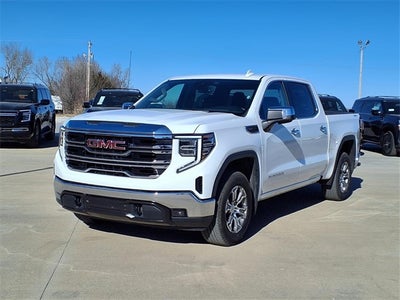 2025 GMC Sierra 1500 SLT