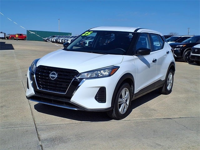 2025 Nissan Kicks Play S