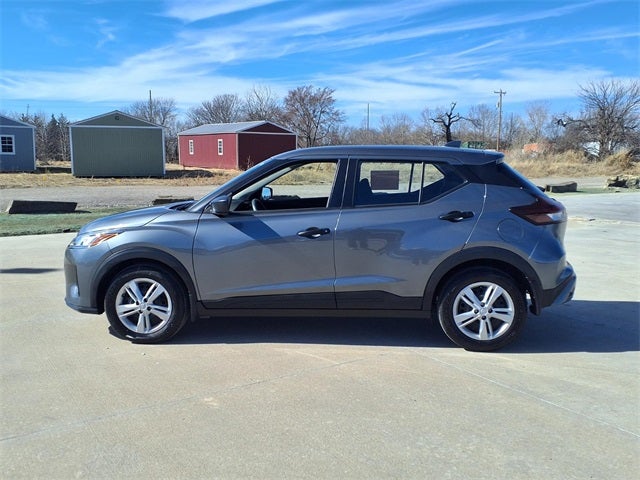 2025 Nissan Kicks Play S
