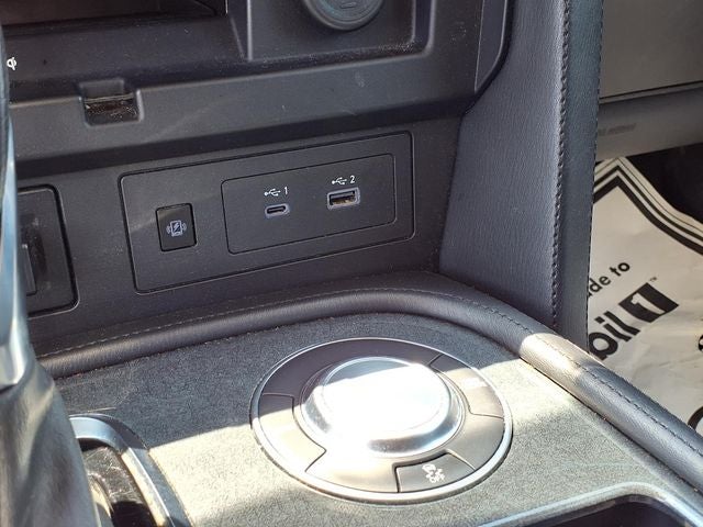 2024 Nissan Armada SV