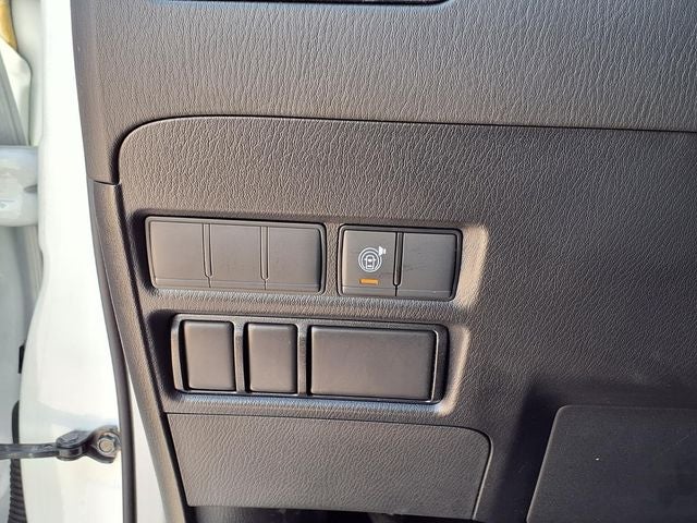 2024 Nissan Armada SV