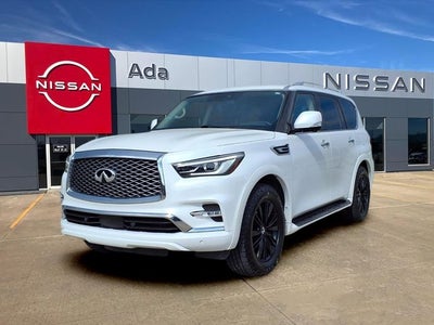 2023 INFINITI QX80 LUXE