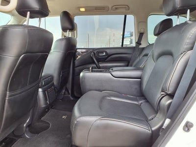 2023 INFINITI QX80 LUXE