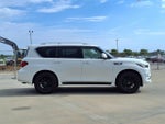 2023 INFINITI QX80 LUXE