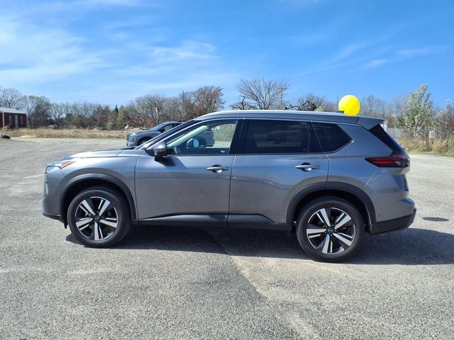 2025 Nissan Rogue SL