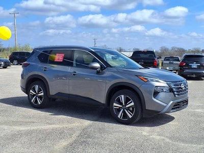 2025 Nissan Rogue SL