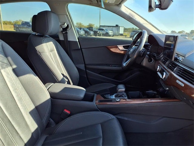 2022 Audi A4 40 Premium Plus quattro