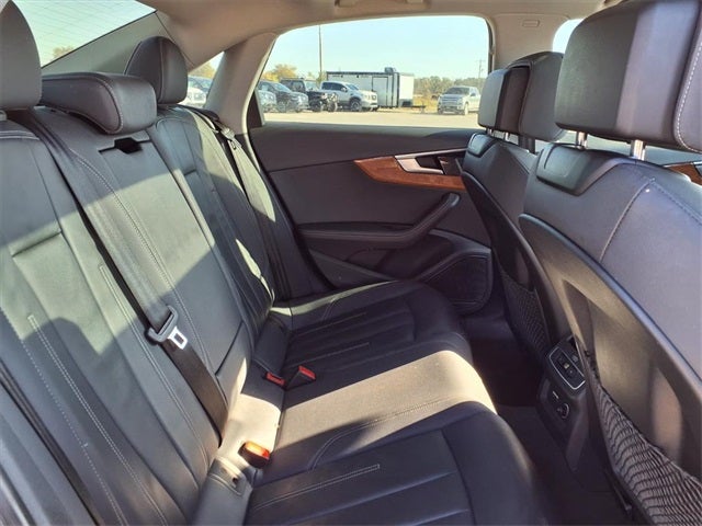 2022 Audi A4 40 Premium Plus quattro