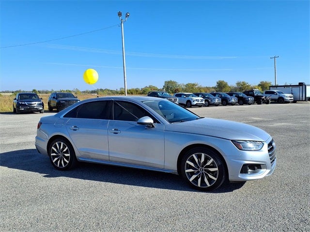 2022 Audi A4 40 Premium Plus quattro