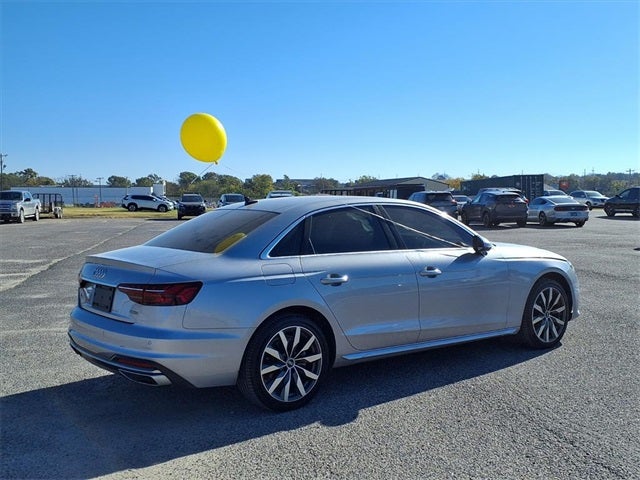 2022 Audi A4 40 Premium Plus quattro