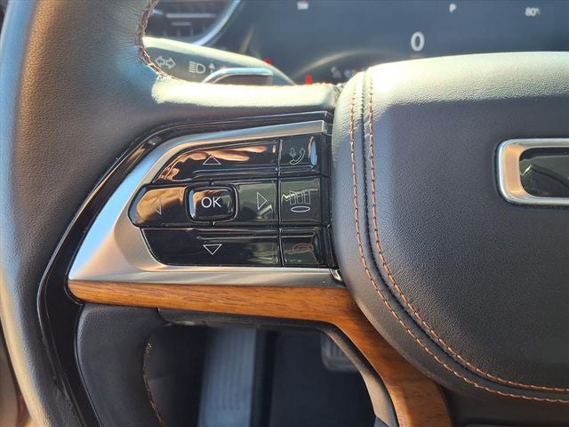 2022 Jeep Grand Cherokee L Summit