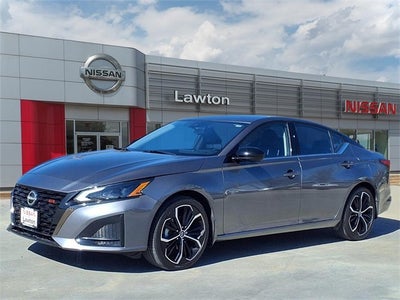 2023 Nissan Altima SR