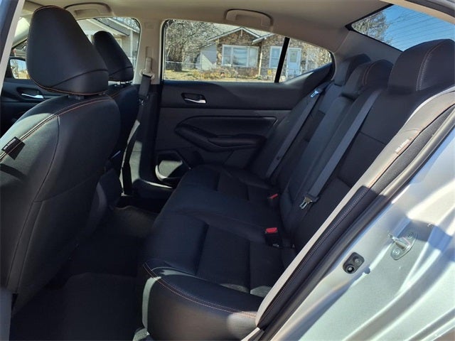 2022 Nissan Altima SR