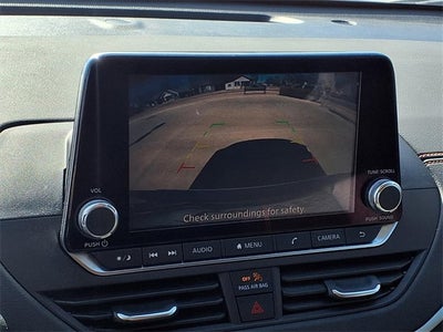 2022 Nissan Altima SR