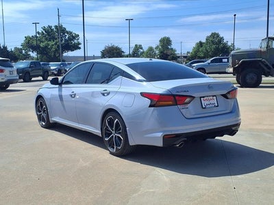 2024 Nissan Altima SR