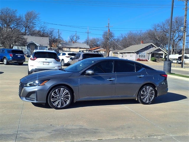 2023 Nissan Altima SL