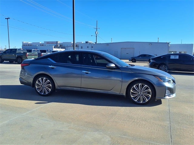 2023 Nissan Altima SL