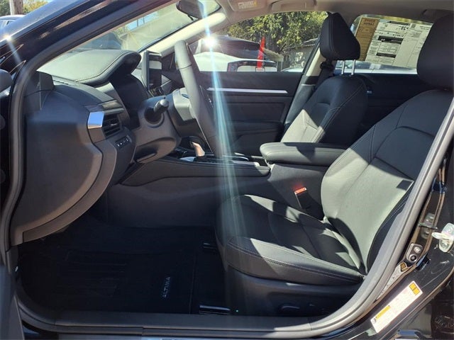 2025 Nissan Altima SL