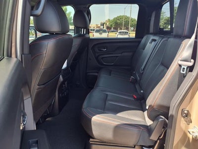 2022 Nissan TITAN Crew Cab PRO-4X®