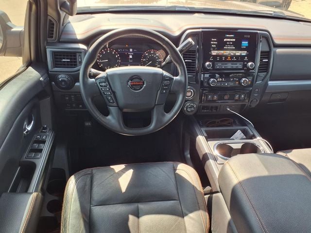 2022 Nissan TITAN Crew Cab PRO-4X®