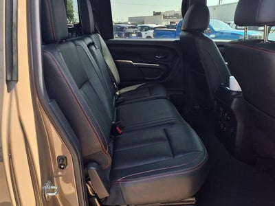 2022 Nissan TITAN Crew Cab PRO-4X®
