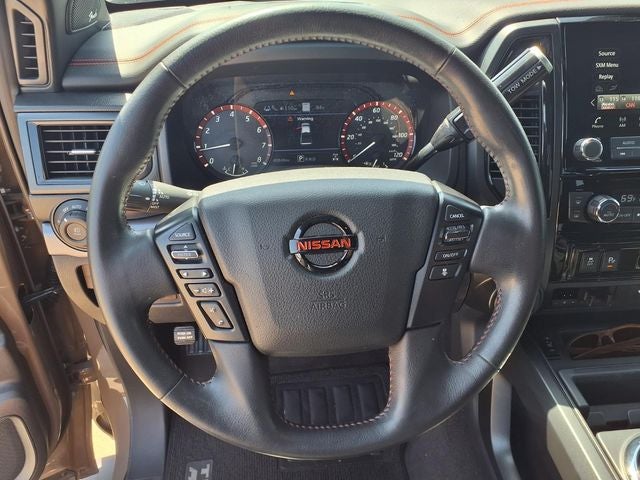 2022 Nissan TITAN Crew Cab PRO-4X®