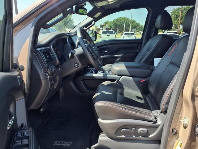 2022 Nissan TITAN Crew Cab PRO-4X®