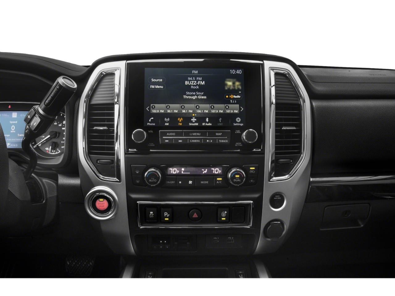 2022 Nissan Titan SV