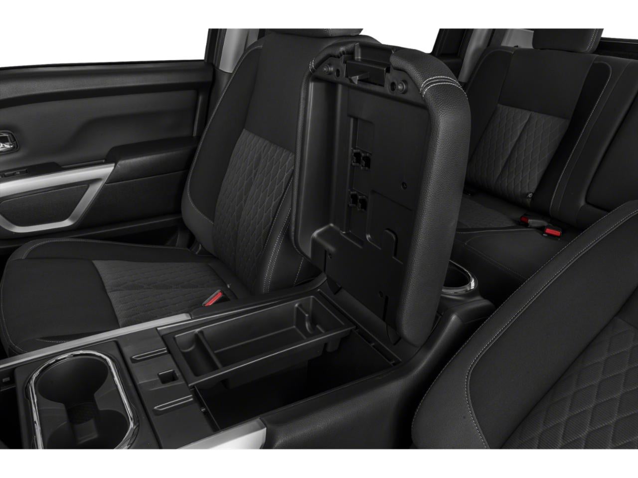 2022 Nissan Titan SV