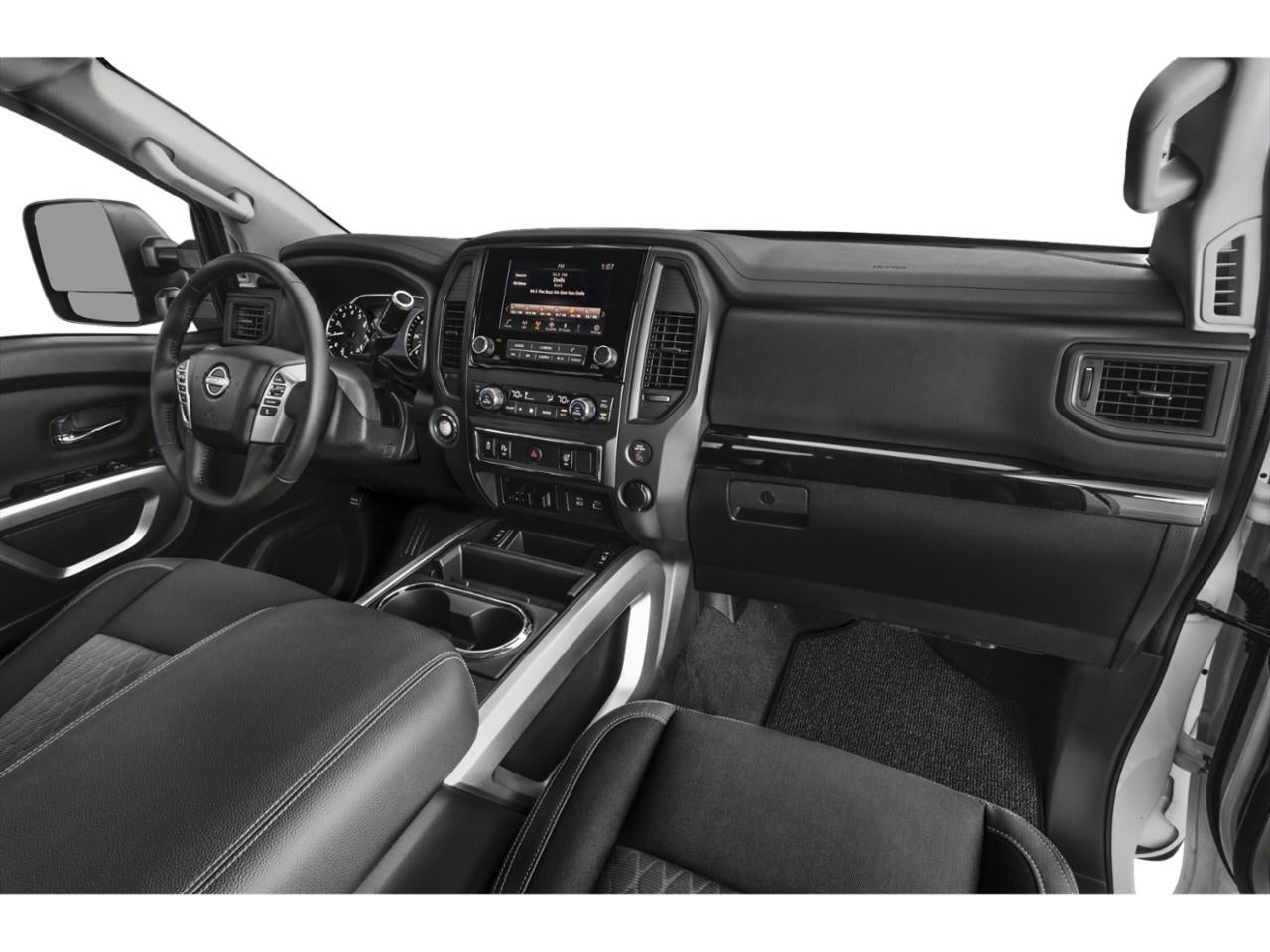 2024 Nissan TITAN Crew Cab SV
