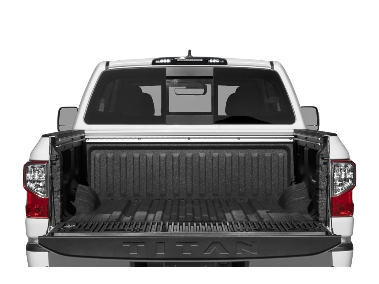 2023 Nissan TITAN Crew Cab SV