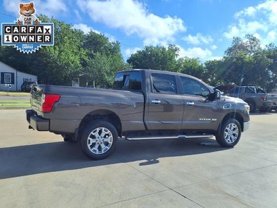2017 Nissan Titan XD SV