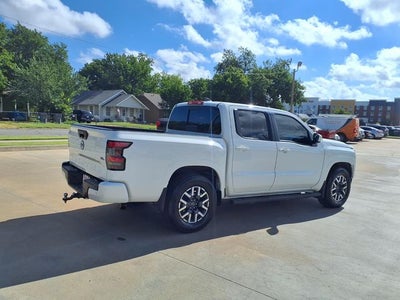 2024 Nissan Frontier Crew Cab SL