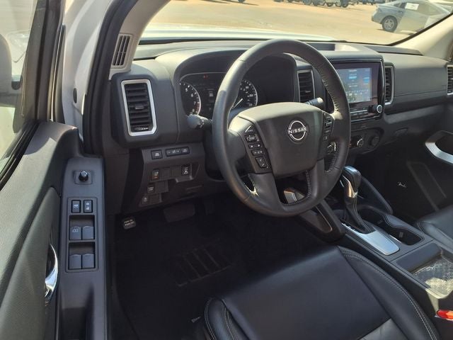 2024 Nissan Frontier Crew Cab SL