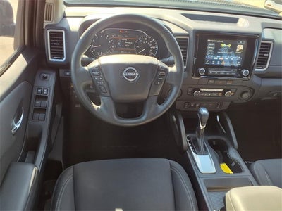 2024 Nissan Frontier Crew Cab SV