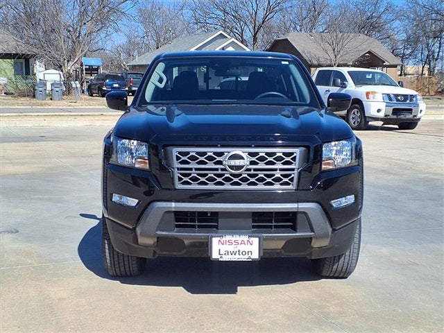 2024 Nissan Frontier Crew Cab SV