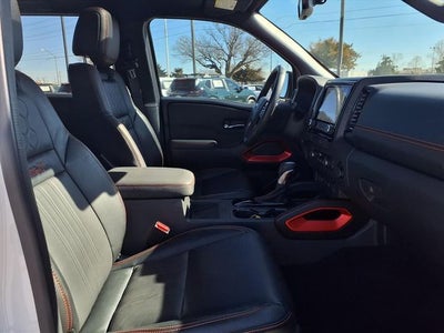 2023 Nissan Frontier Crew Cab PRO-X®