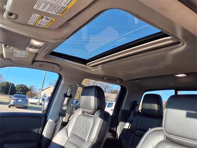 2024 Nissan Frontier Crew Cab SL