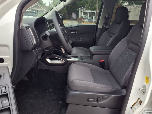 2027 Nissan Frontier Crew Cab SV