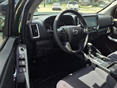 2026 Nissan Frontier Crew Cab SV