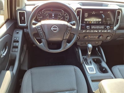 2026 Nissan Frontier Crew Cab SV